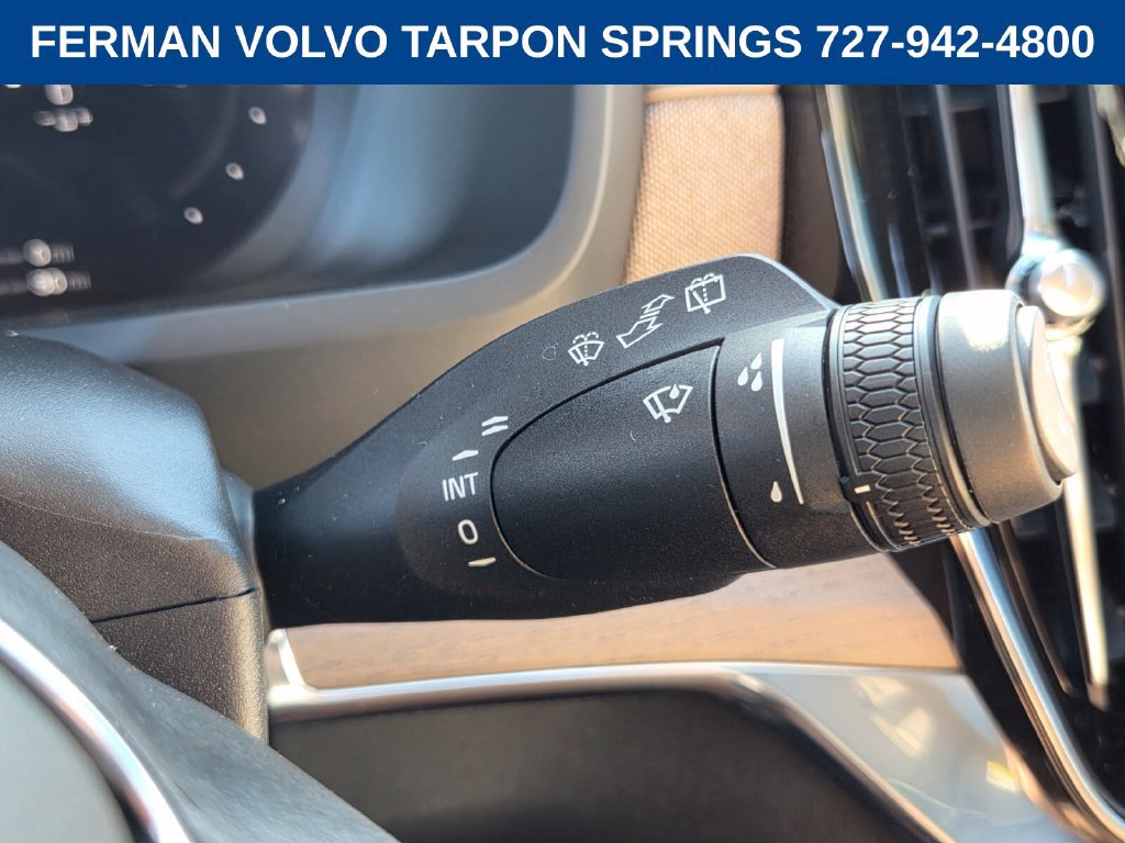 New 2027 Volvo XC90 T8 Plus AWD/4WD image 30