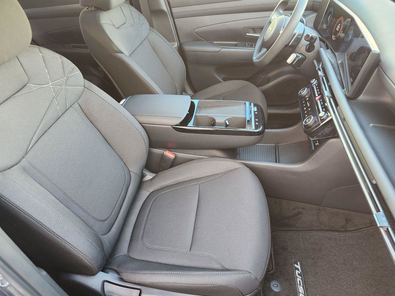 New 2026 Hyundai Tucson SEL FWD image 10