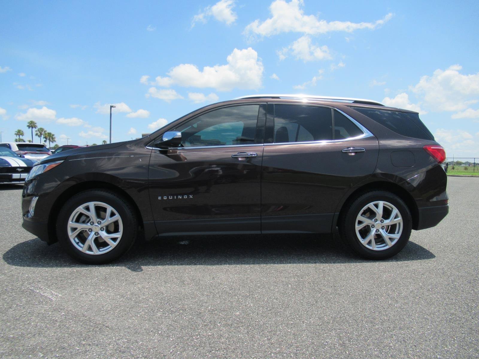 Certified 2020 Chevrolet Equinox Premier FWD image 4