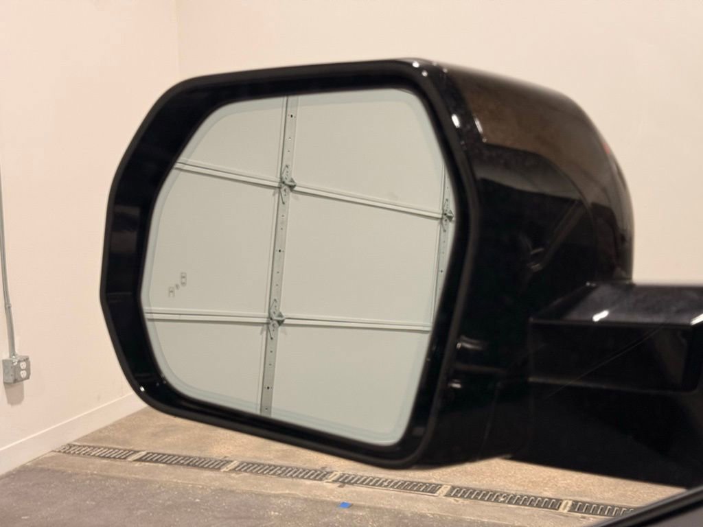 Used 2022 Toyota Tundra Limited w/ Power Package image 13