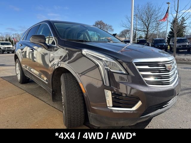 Used 2017 Cadillac XT5 Luxury AWD/4WD image 2