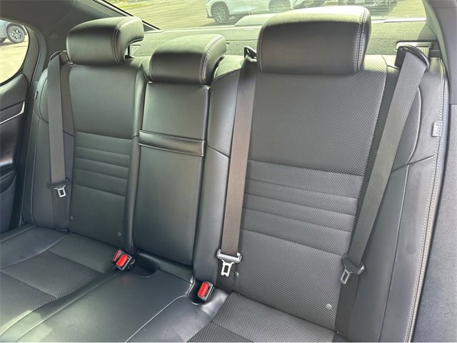 Used 2018 Lexus GS 350 F Sport image 39
