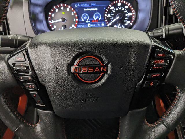 Used 2025 Nissan Frontier PRO-4X AWD/4WD image 12