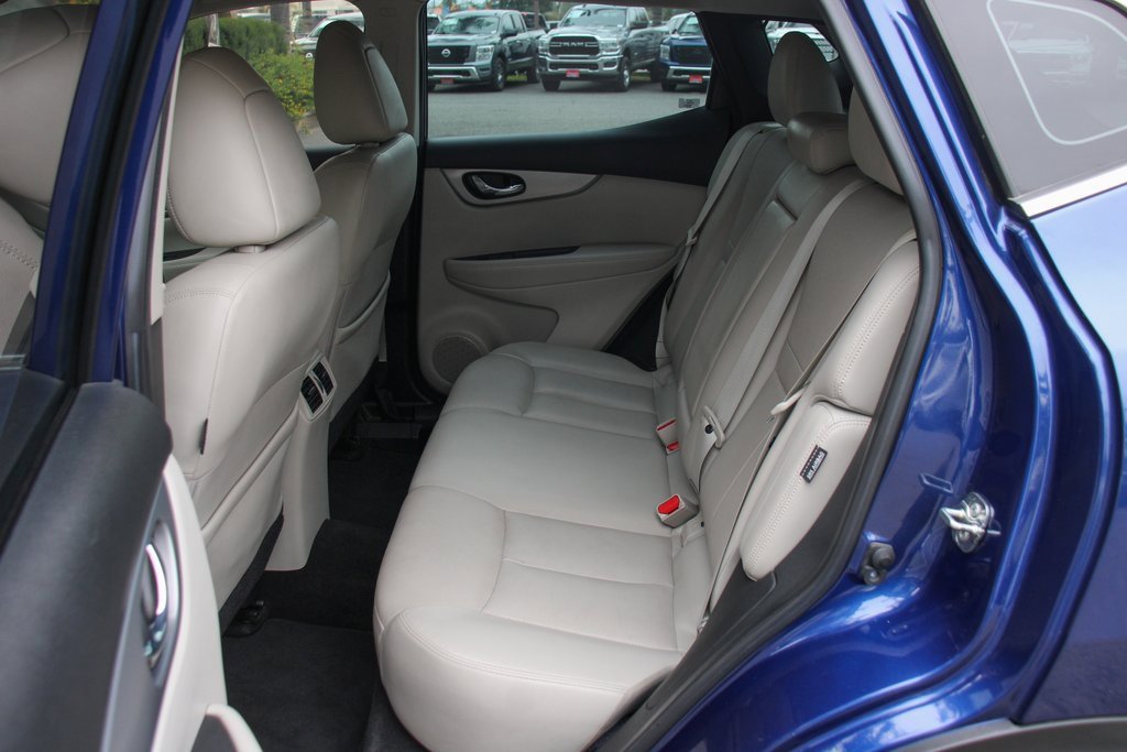 Used 2020 Nissan Rogue Sport SL w/ Premium Package image 36