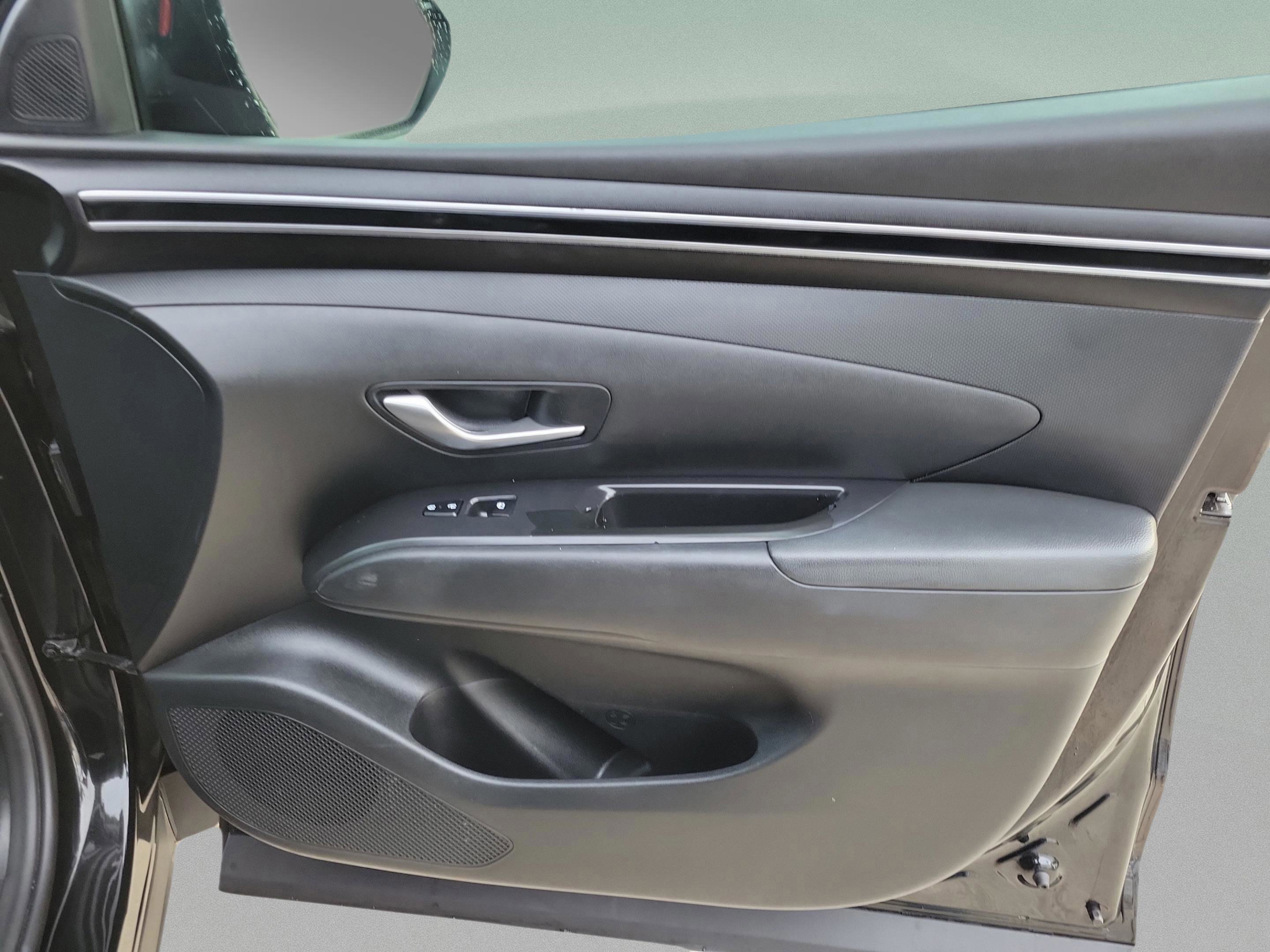 Used 2022 Hyundai Santa Cruz SEL image 10