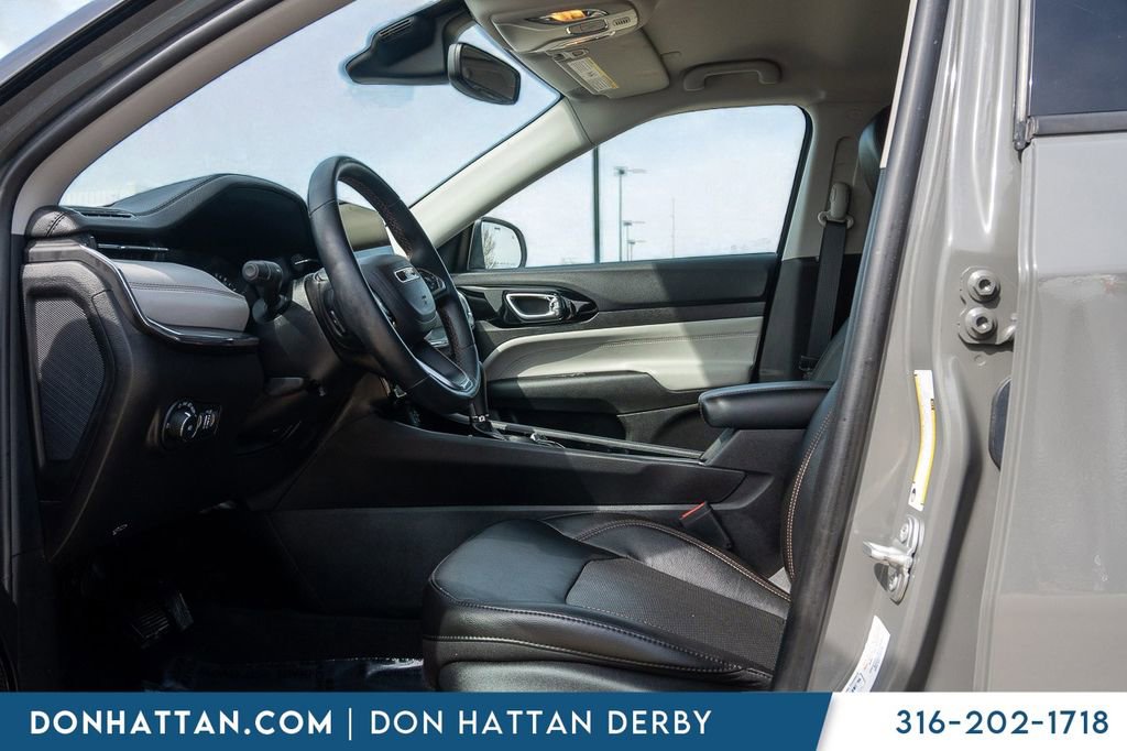 Used 2022 Jeep Compass Limited AWD/4WD image 3