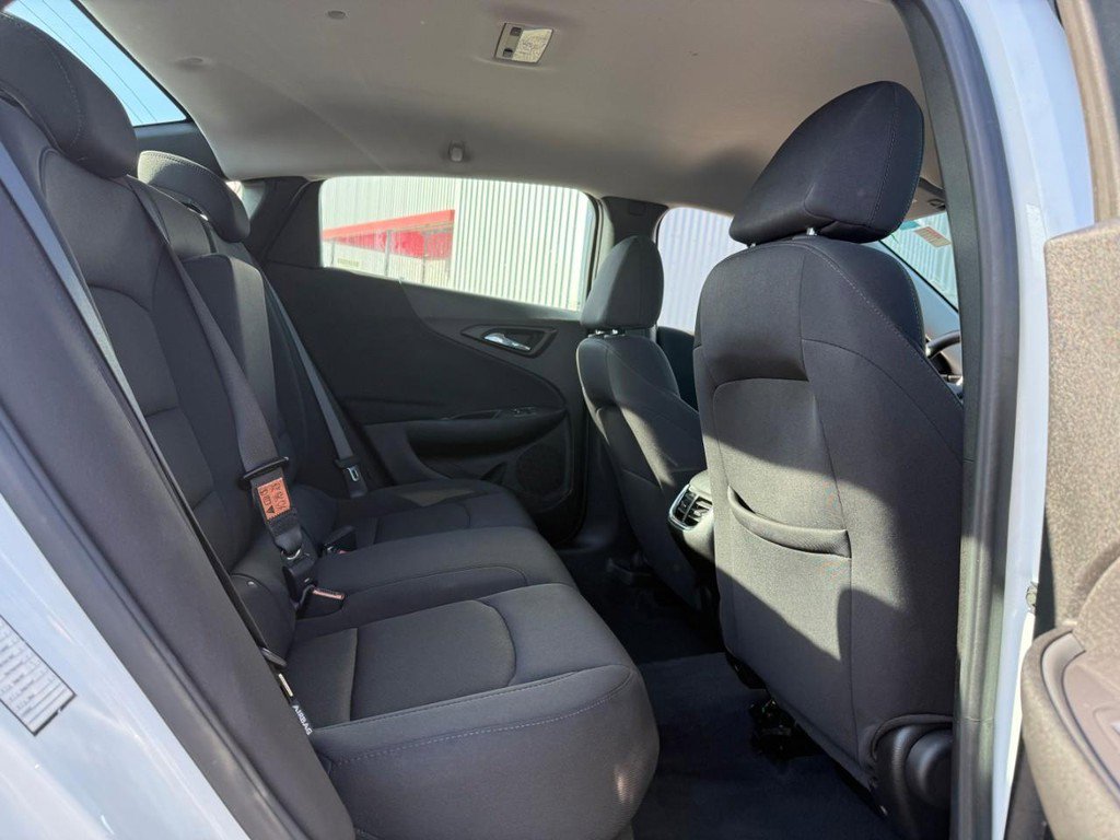 Used 2023 Chevrolet Malibu LT image 12