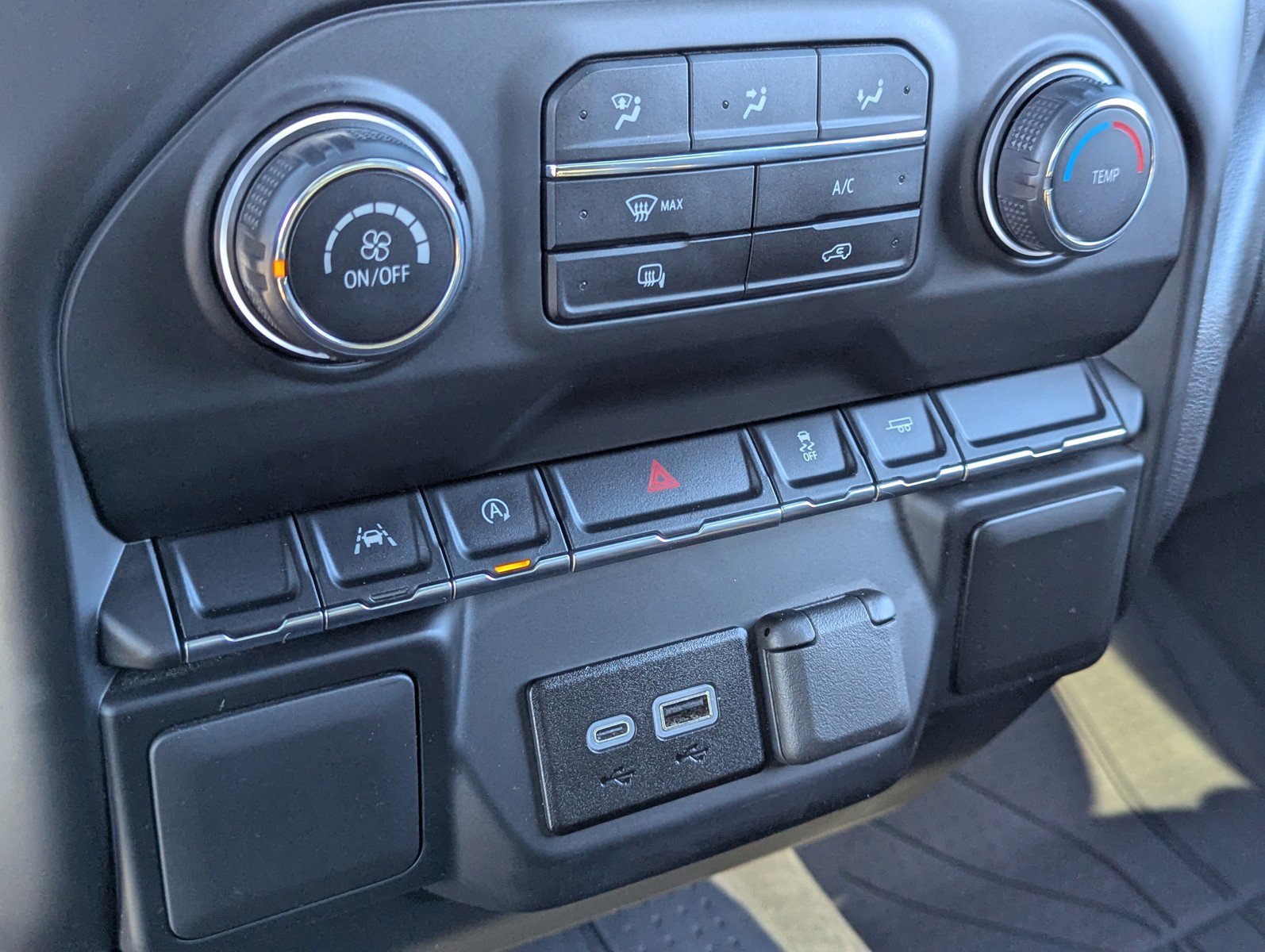 Certified 2025 Chevrolet Silverado 1500 W/T w/ LPO, Liner Protection Package image 22