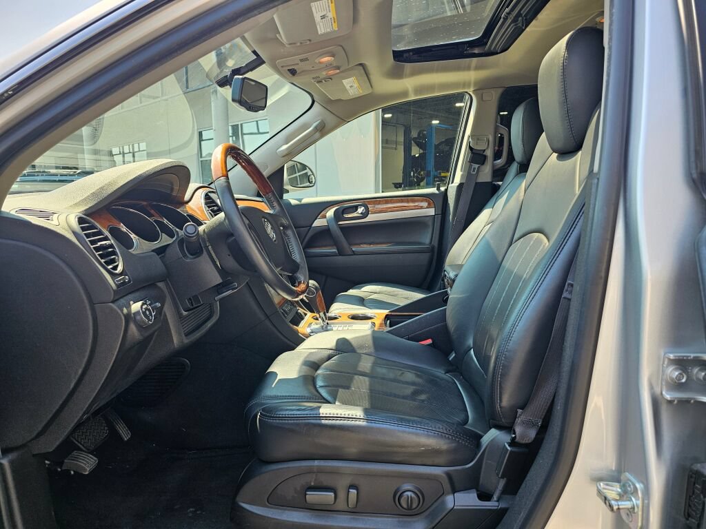 Used 2012 Buick Enclave Leather AWD/4WD image 19