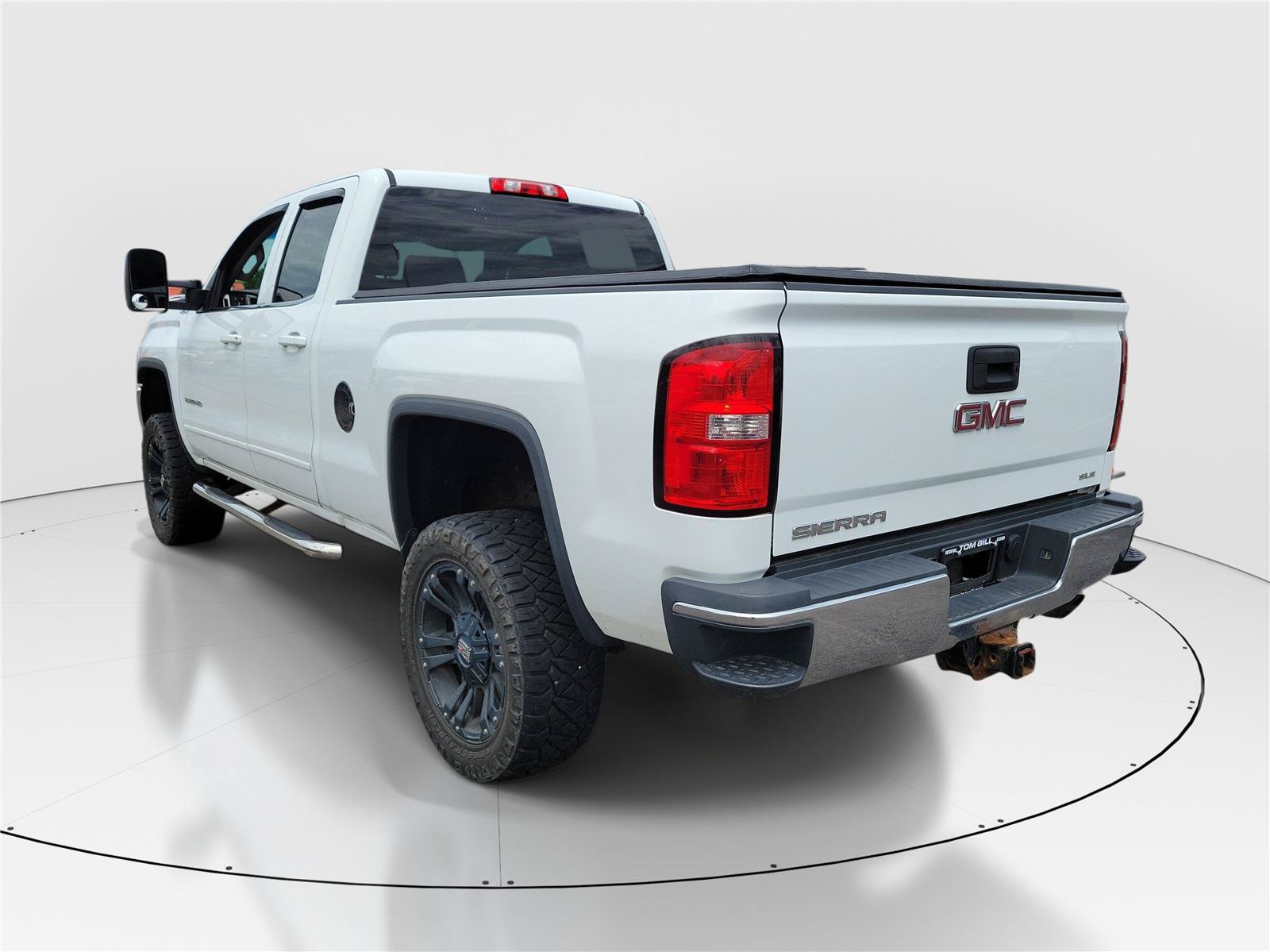 Used 2015 GMC Sierra 2500 SLE AWD/4WD image 3