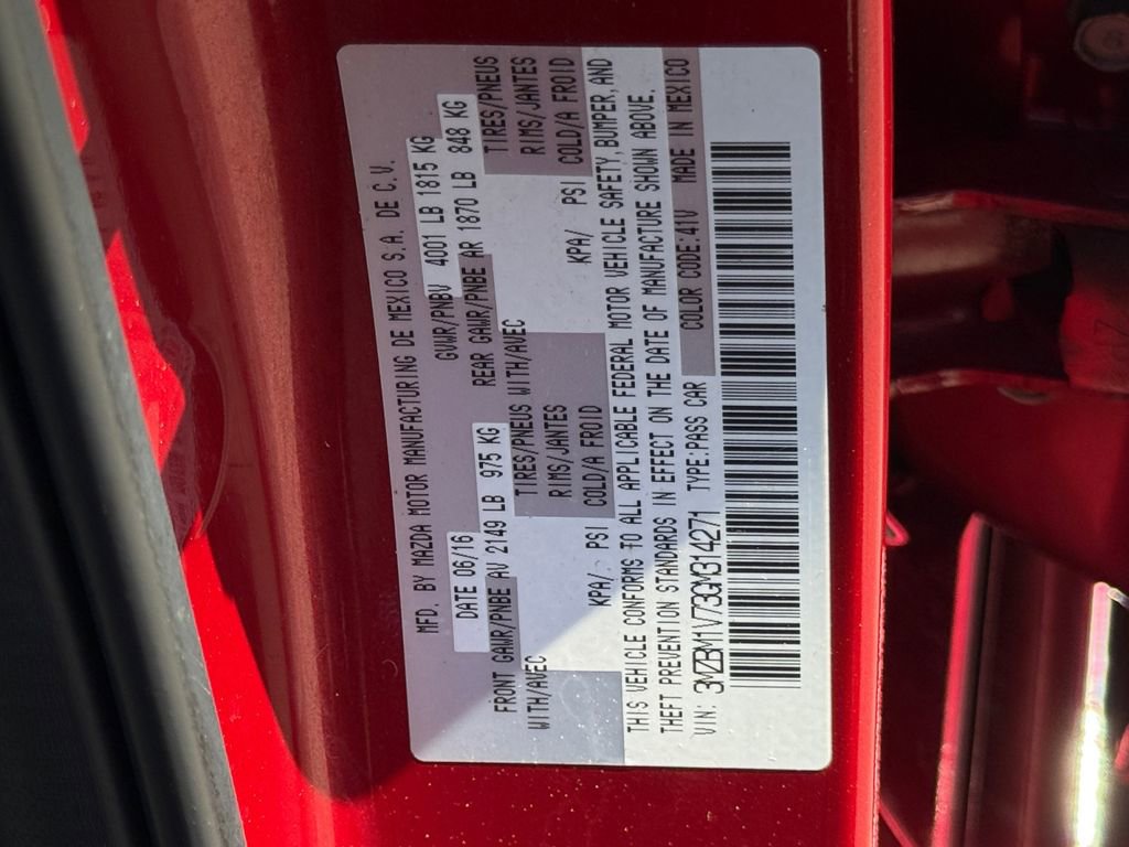 Used 2016 MAZDA MAZDA3 i Touring image 28