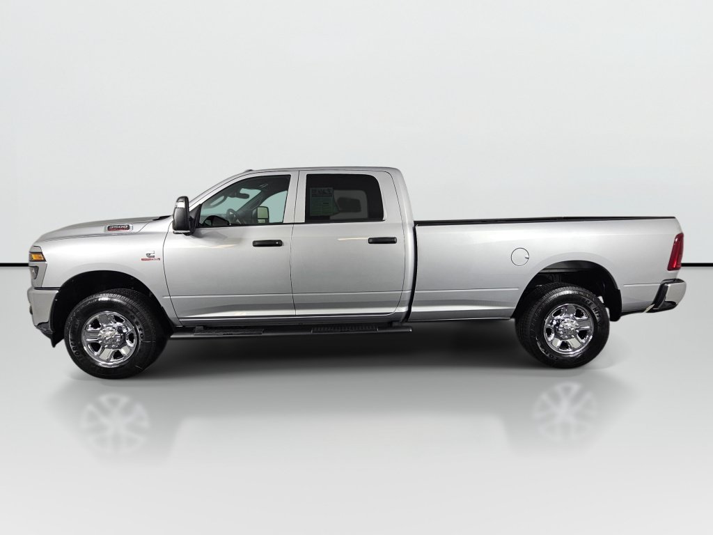 New 2026 RAM 3500 Tradesman AWD/4WD image 7