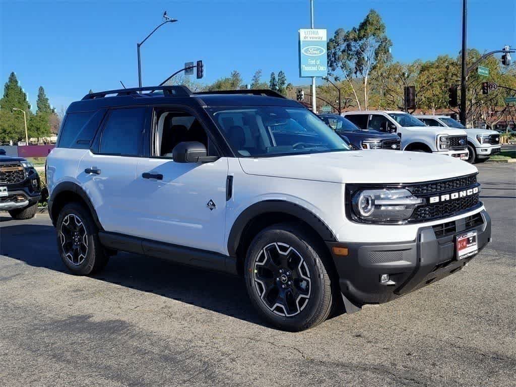 New 2026 Ford Bronco Sport Outer Banks image 8
