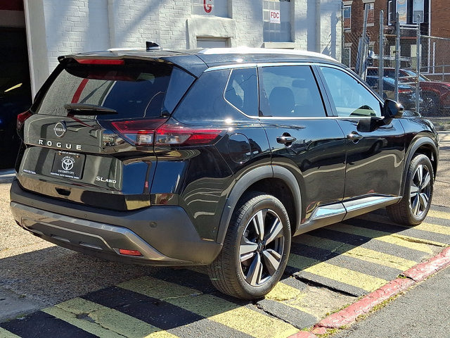 Used 2023 Nissan Rogue SL w/ SL Premium Package AWD/4WD image 6