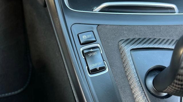 Used 2018 BMW M2 image 29