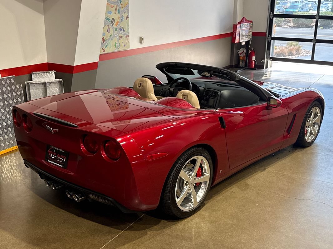 Used 2008 Chevrolet Corvette Convertible w/ Preferred Equipment Group RWD image 68
