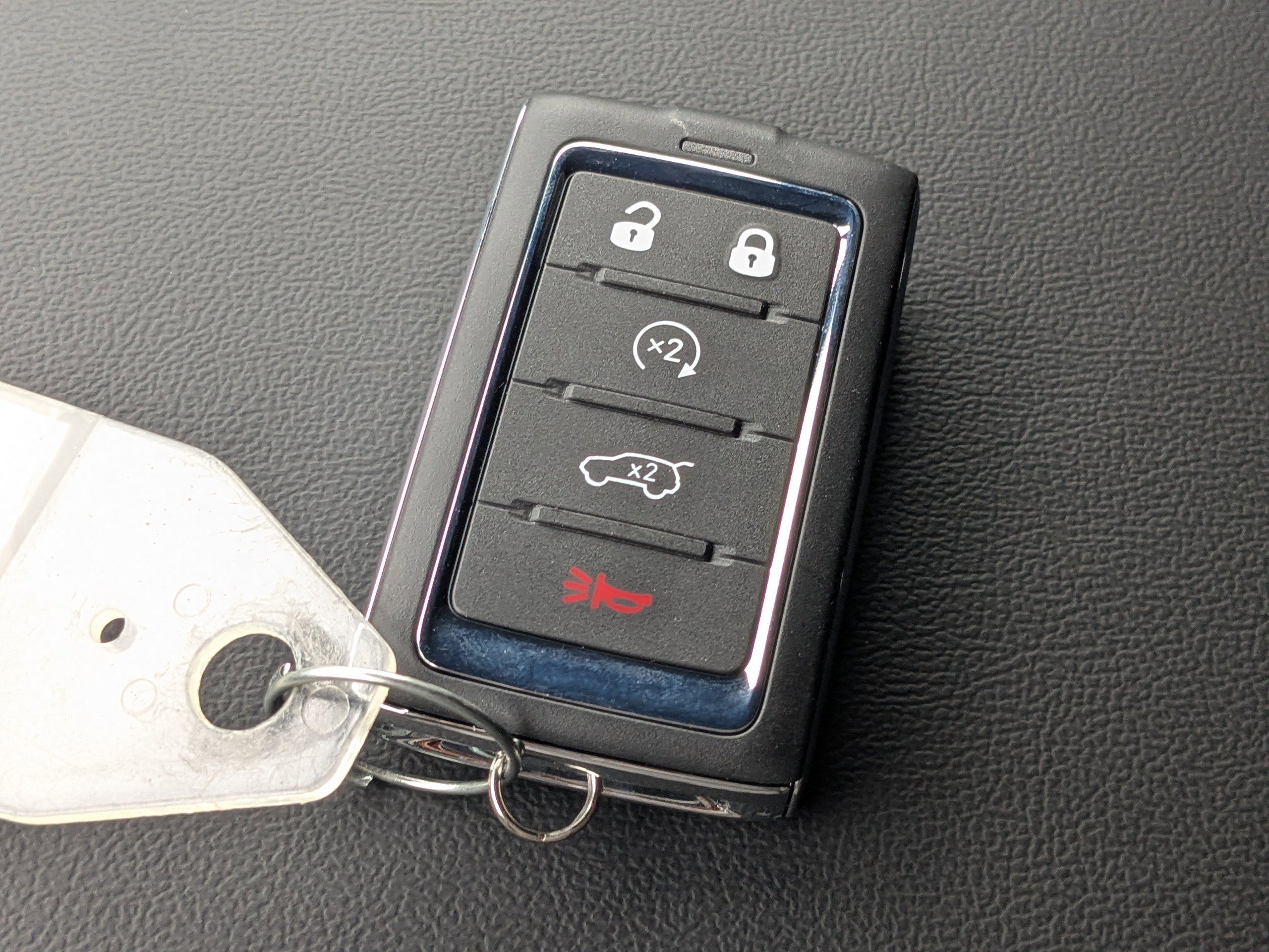 New 2026 Jeep Grand Cherokee Altitude 4x2 image 28