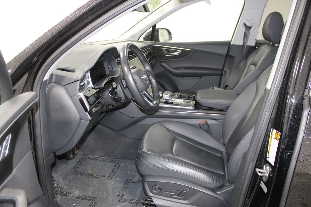 Used 2023 Audi Q7 3.0T Premium Plus image 17