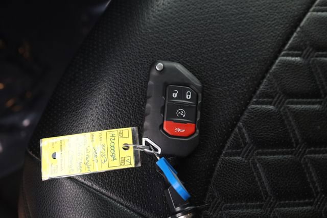 Used 2023 Jeep Wrangler Unlimited Sport image 32