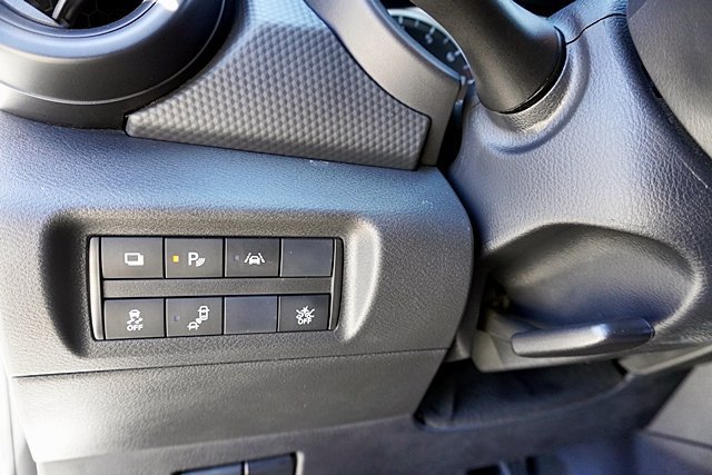Certified 2024 Nissan Kicks S FWD image 32