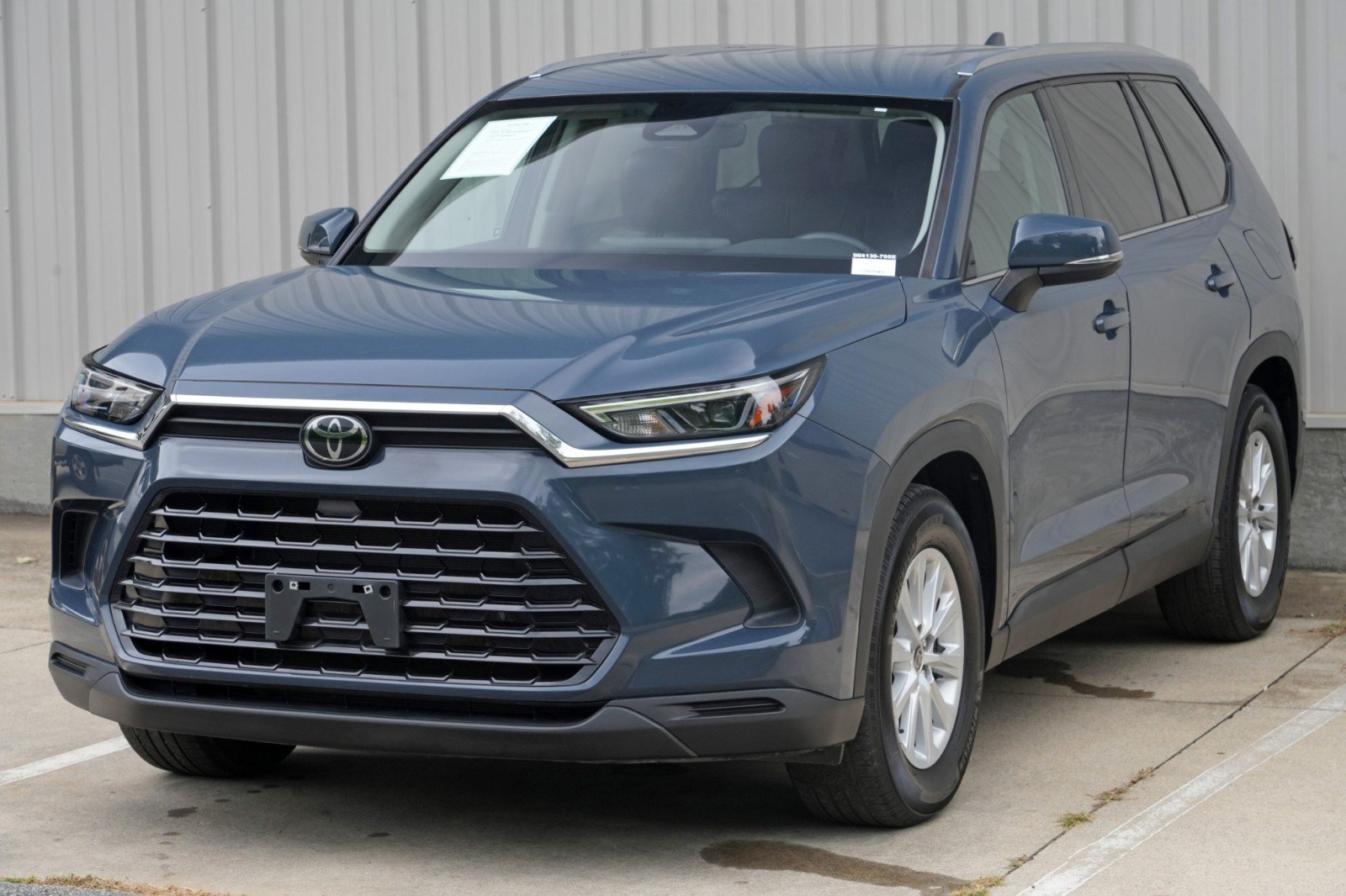 Used 2024 Toyota Grand Highlander FWD image 46