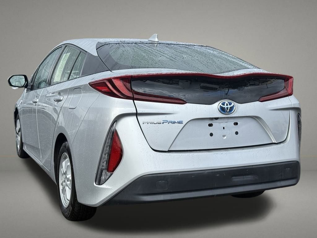 Used 2018 Toyota Prius Prime Plus image 3