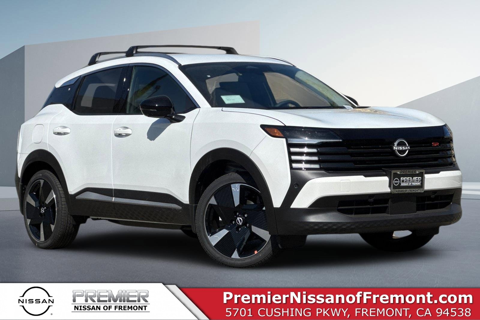 New 2026 Nissan Kicks SR w/ Cold Weather Package image 1