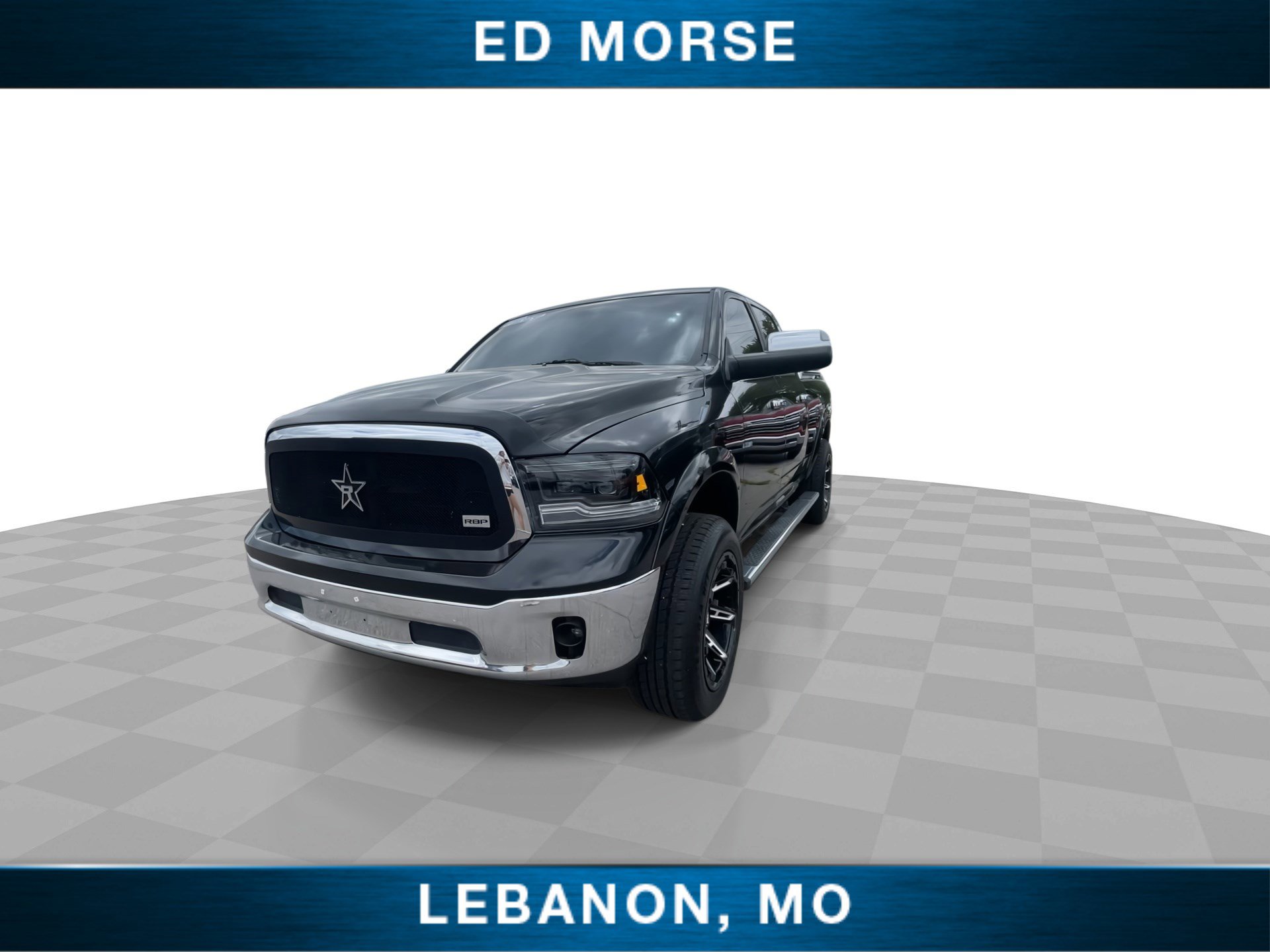 Used 2016 RAM 1500 Laramie w/ Convenience Group AWD/4WD image 3