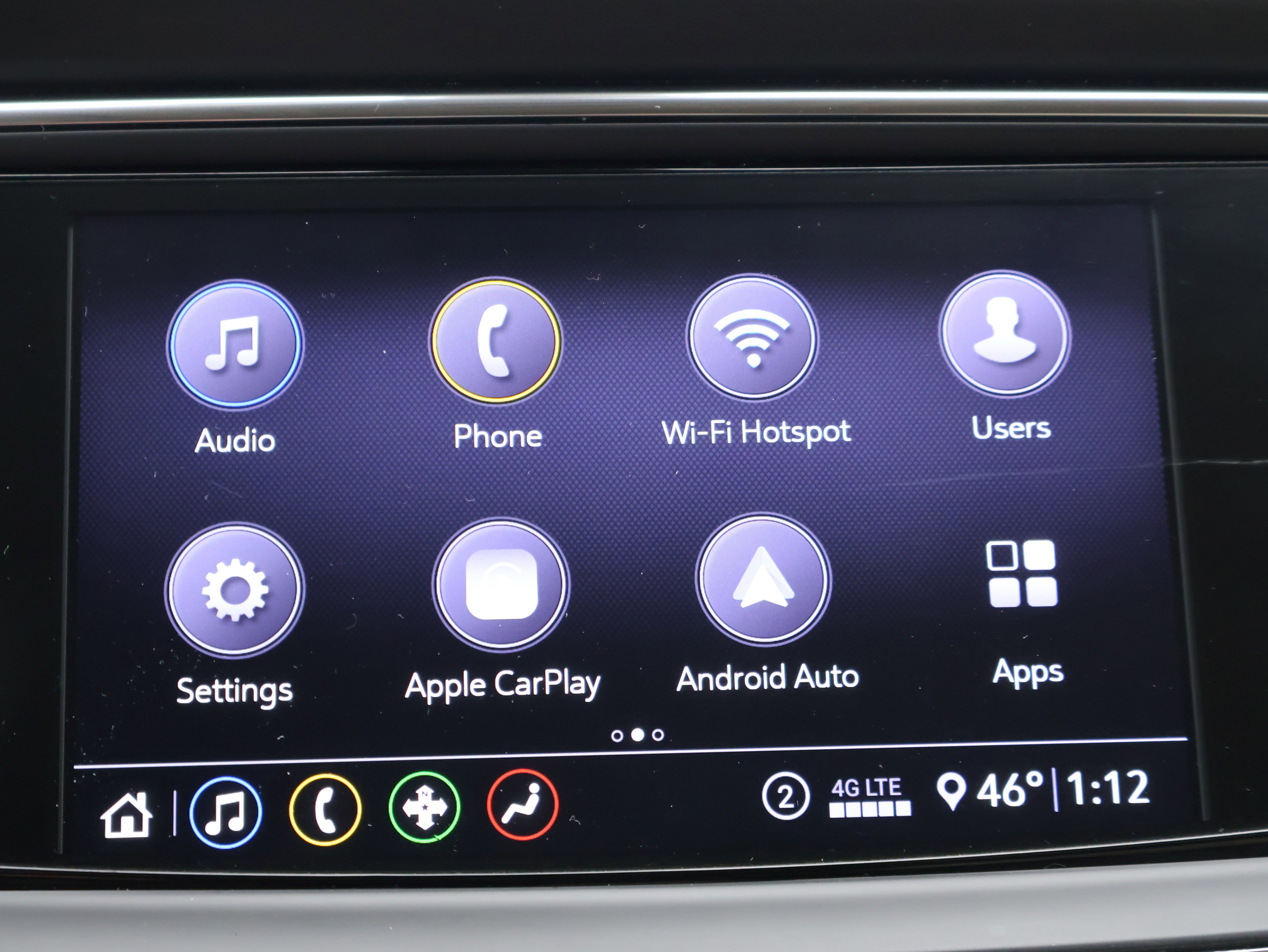 Used 2020 Buick Enclave Essence image 23