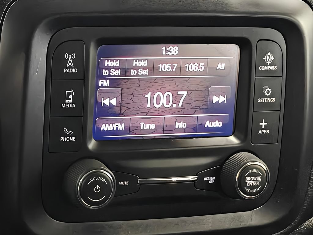 Used 2019 Jeep Renegade Sport AWD/4WD image 6