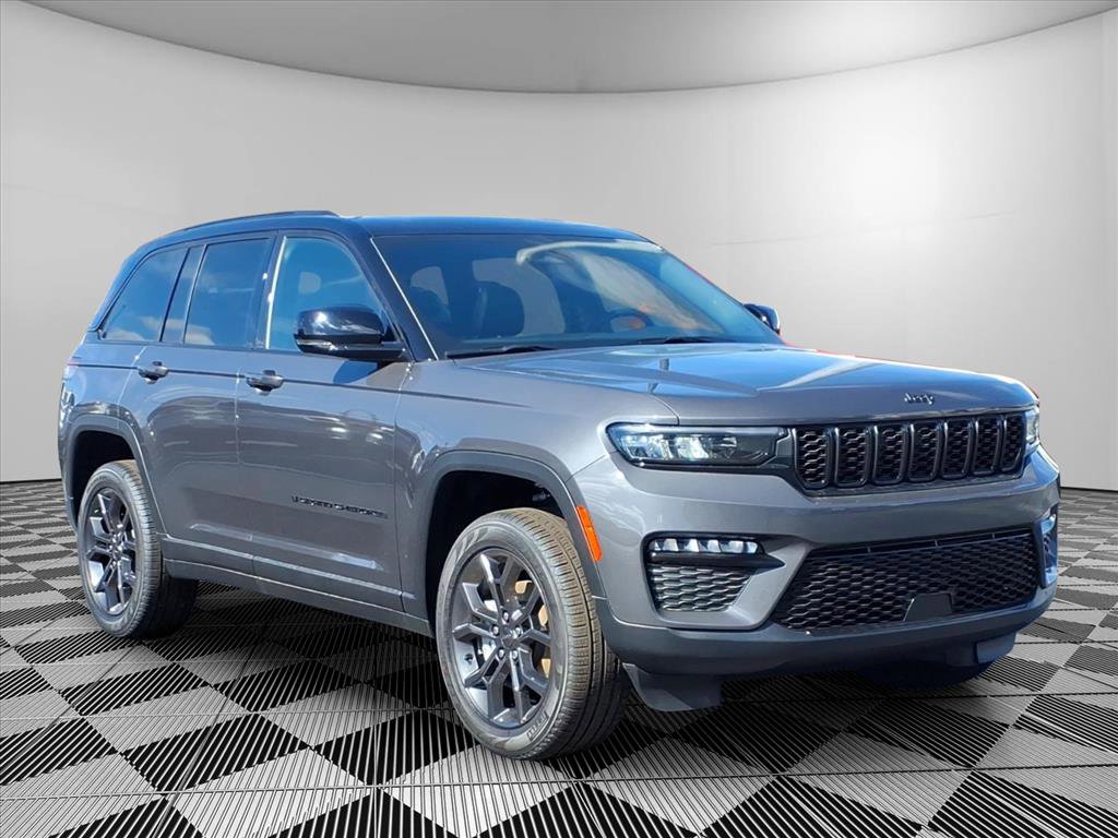 New 2025 Jeep Grand Cherokee Limited w/ Trailer Tow Package image 1