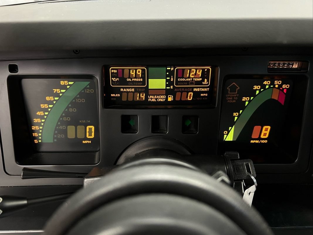 Used 1989 Chevrolet Corvette Coupe RWD image 16