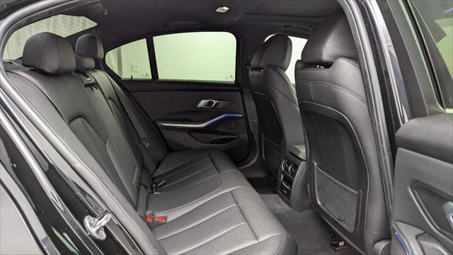 Used 2021 BMW 330i Sedan image 18
