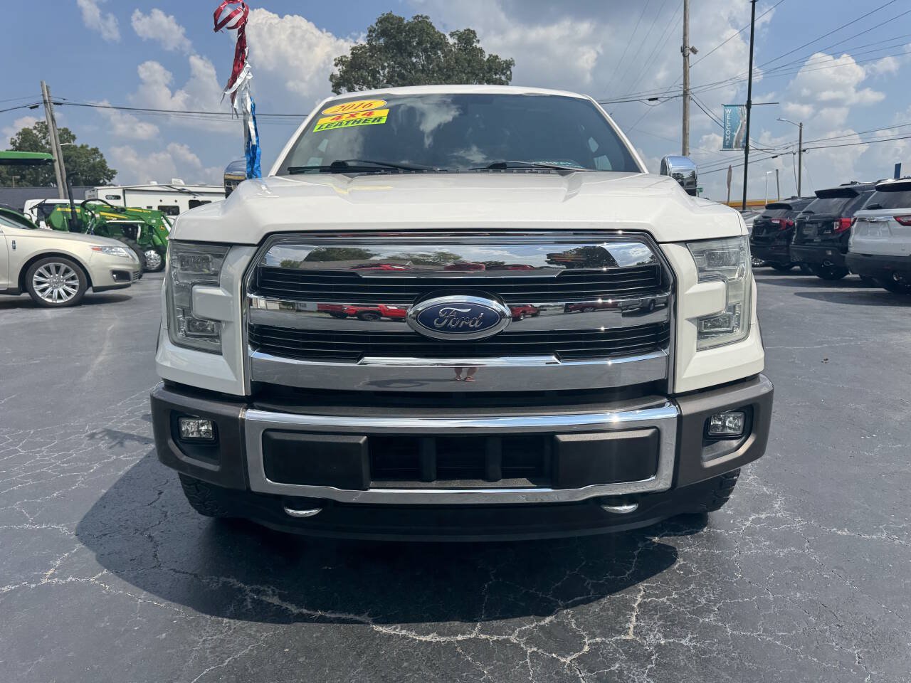 Used 2016 Ford F150 King Ranch w/ Equipment Group 601A Luxury AWD/4WD image 9