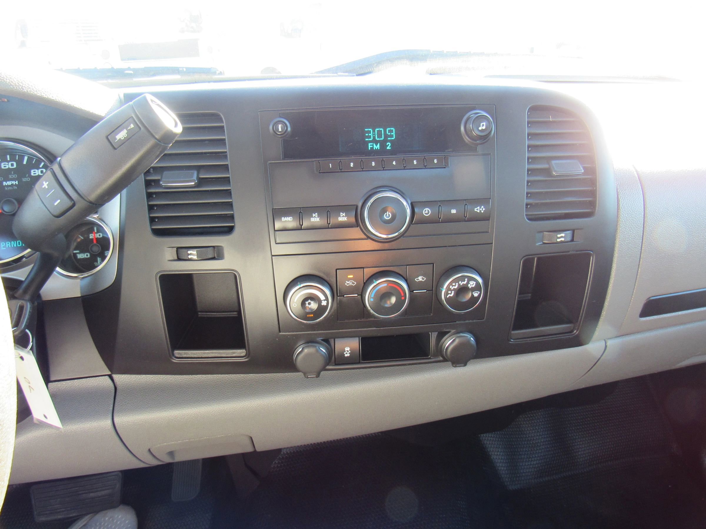 Used 2013 Chevrolet Silverado 2500 W/T image 11