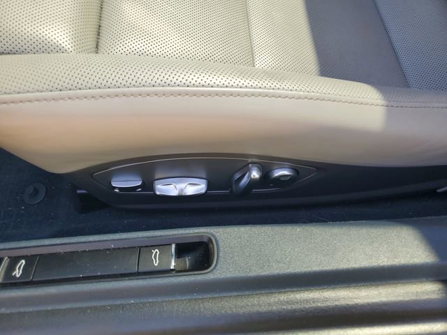 Used 2018 Porsche 911 Carrera GTS image 17