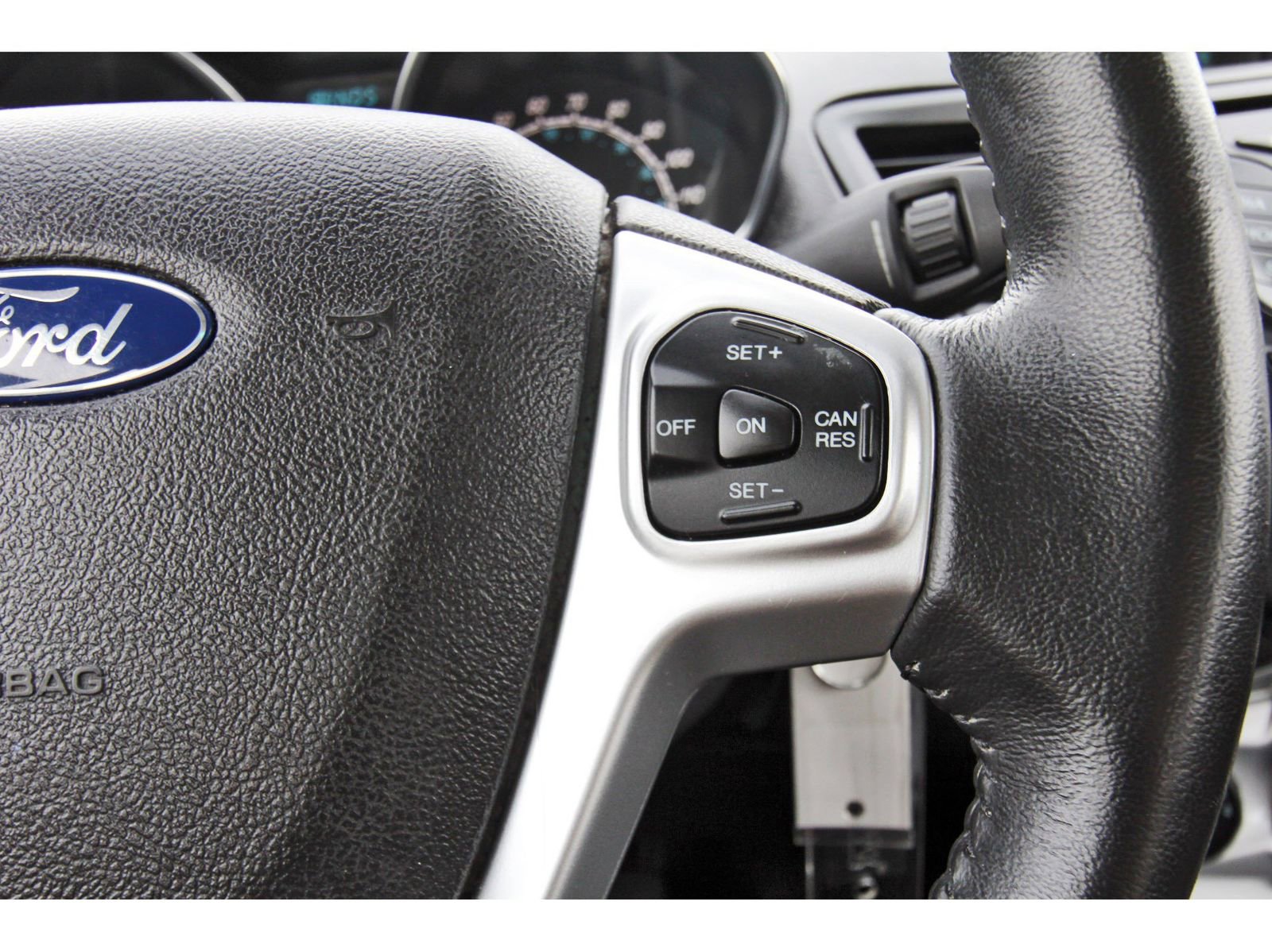 Used 2016 Ford Fiesta SE image 19