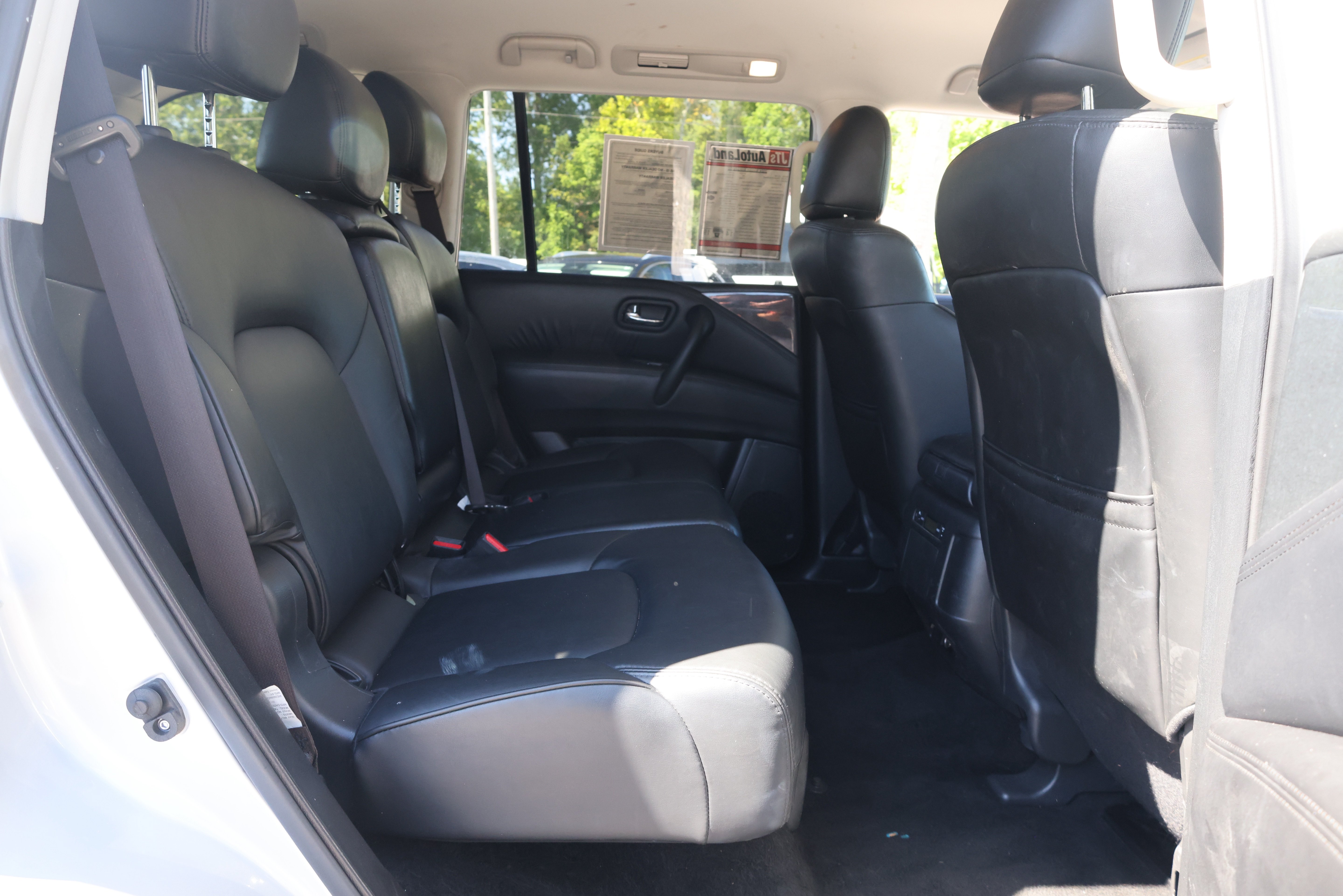 Used 2024 Nissan Armada SV RWD image 14