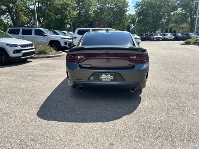 Used 2022 Dodge Charger R/T w/ Plus Group RWD image 10
