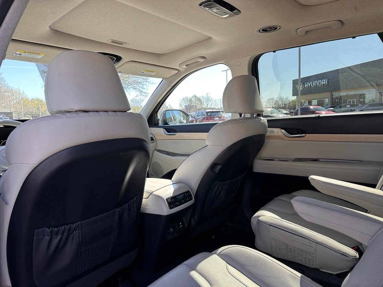 Used 2025 Hyundai Palisade Limited image 22