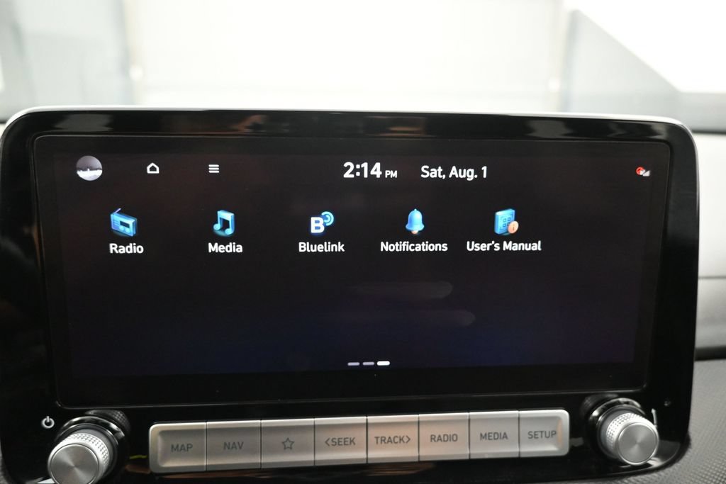 Used 2023 Hyundai Kona Limited FWD image 11