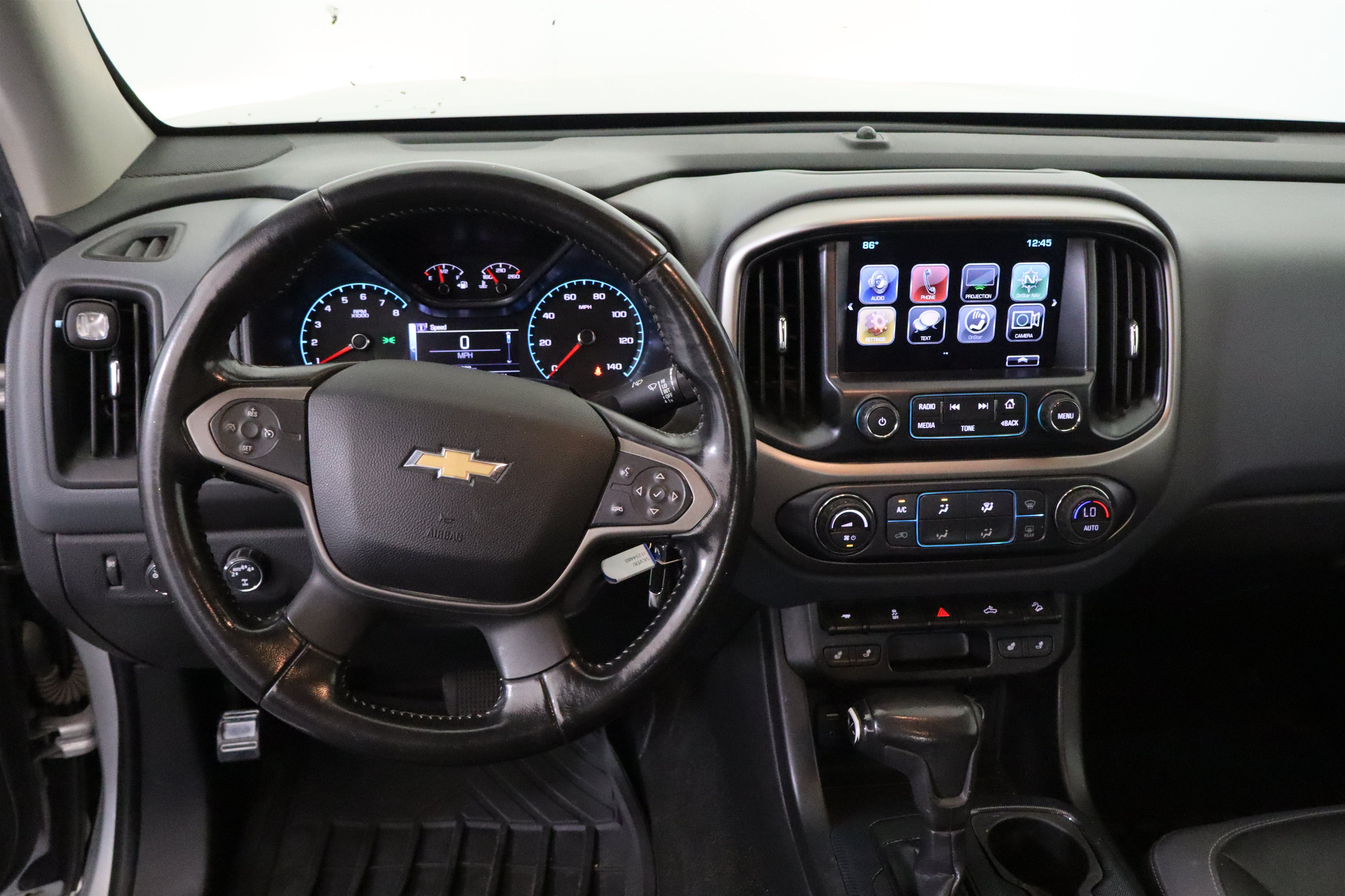 Used 2018 Chevrolet Colorado Z71 AWD/4WD image 17