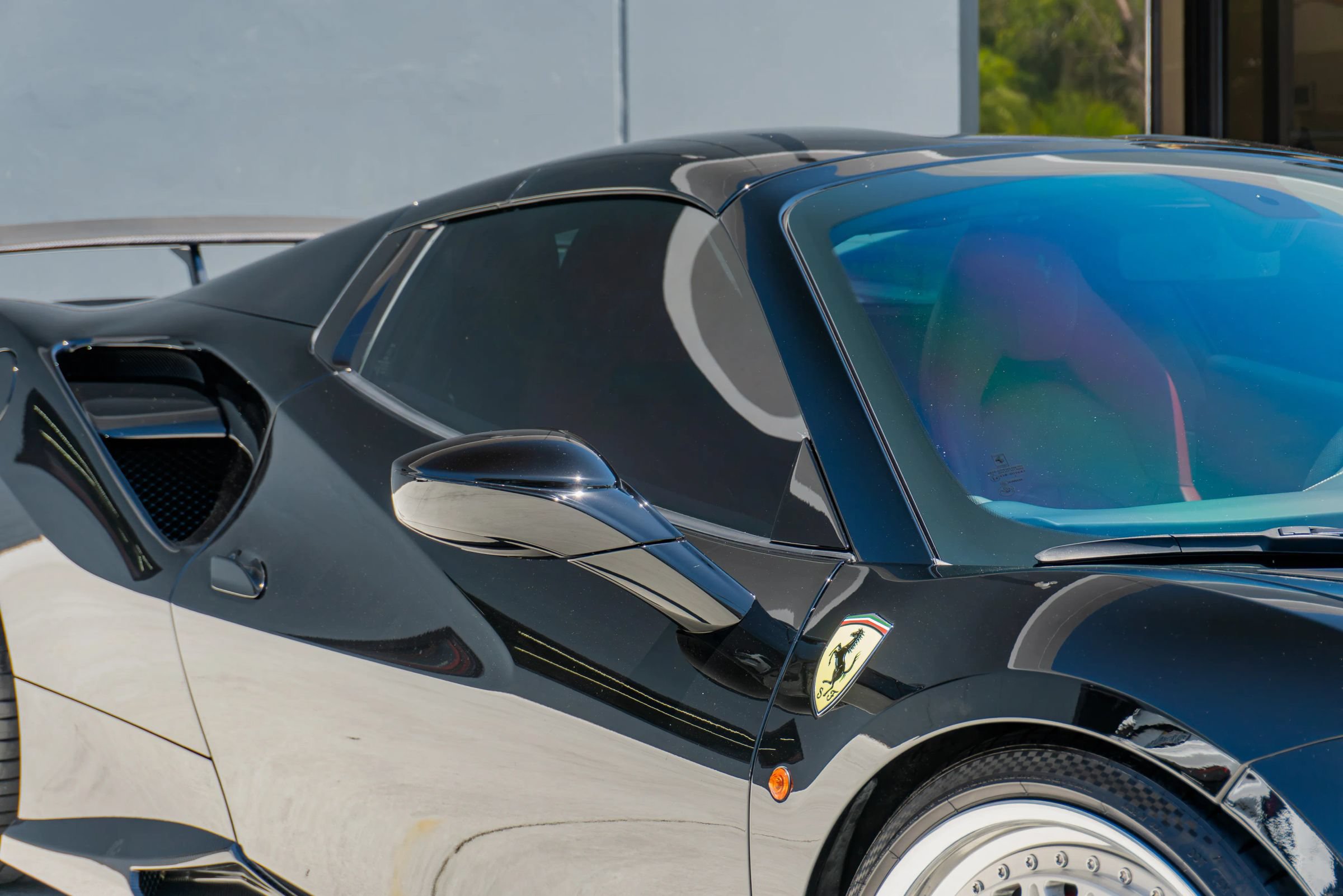 Used 2018 Ferrari 488 Spider RWD image 29