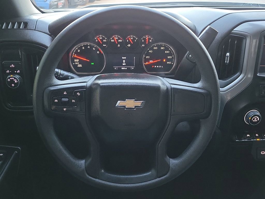 Used 2024 Chevrolet Silverado 1500 Custom image 24