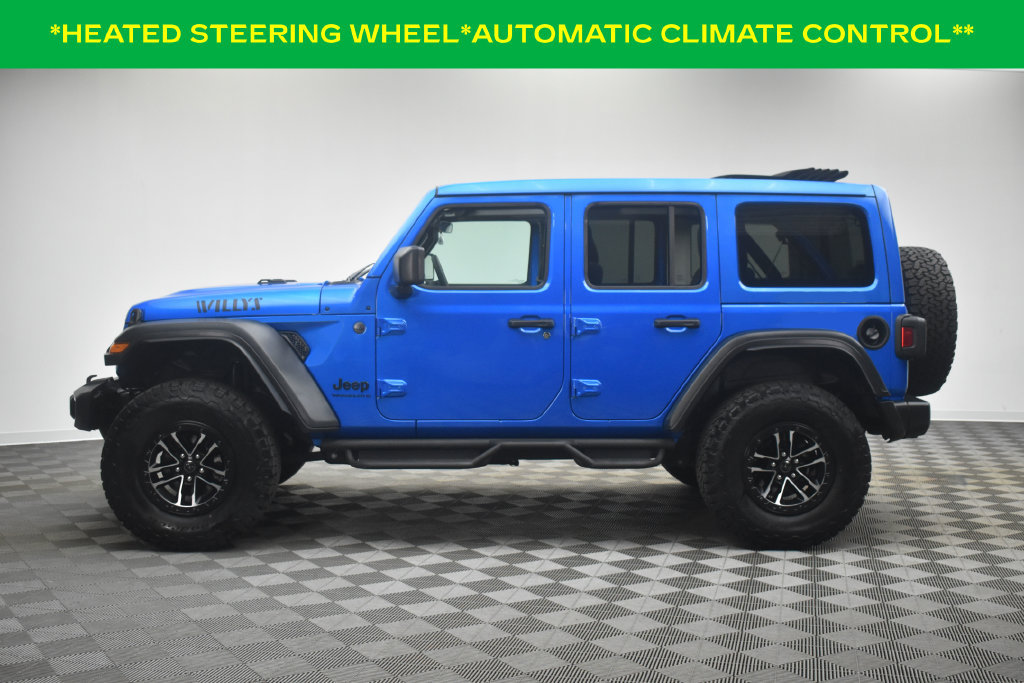 Used 2025 Jeep Wrangler Unlimited Sport AWD/4WD image 7