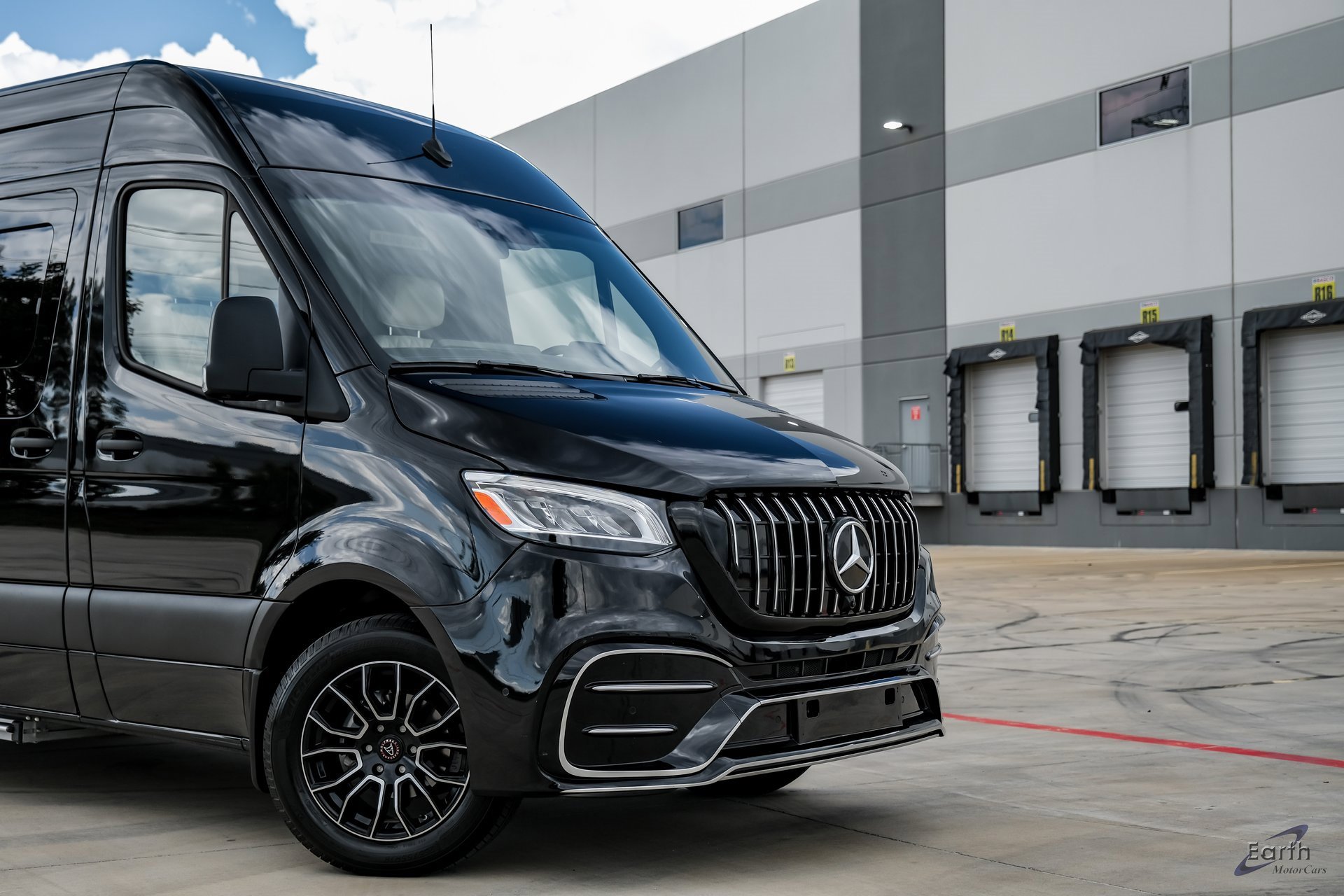 Used 2022 Mercedes-Benz Sprinter 2500 image 22