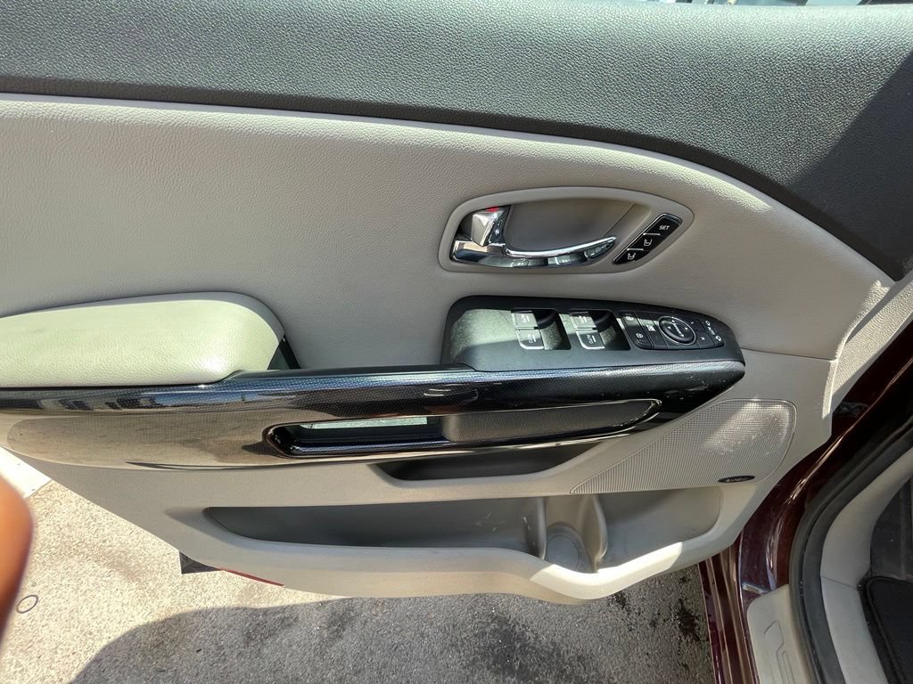 Used 2018 Kia Sedona SX FWD image 11