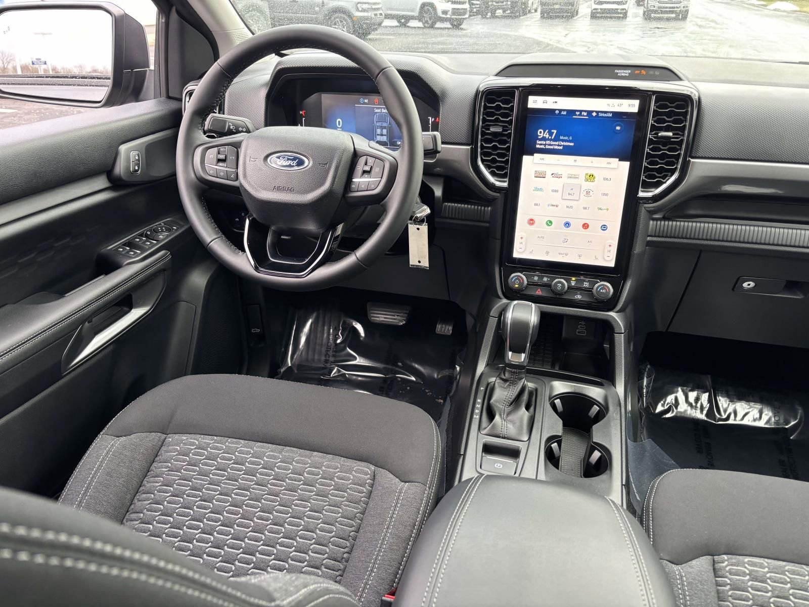 New 2025 Ford Ranger XLT w/ Equipment Group 301A High image 30