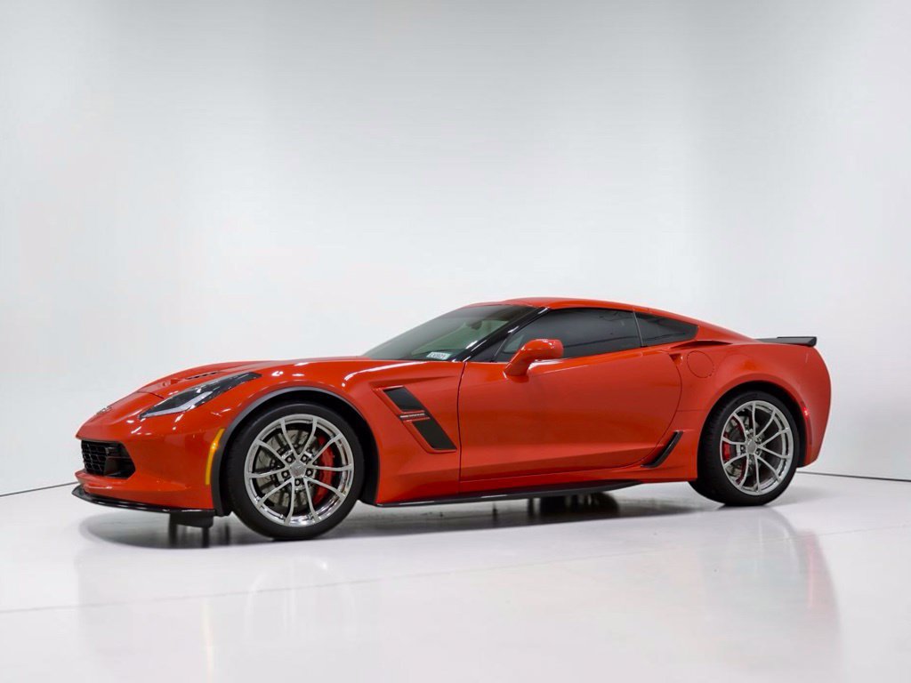 Used 2017 Chevrolet Corvette Grand Sport RWD image 3
