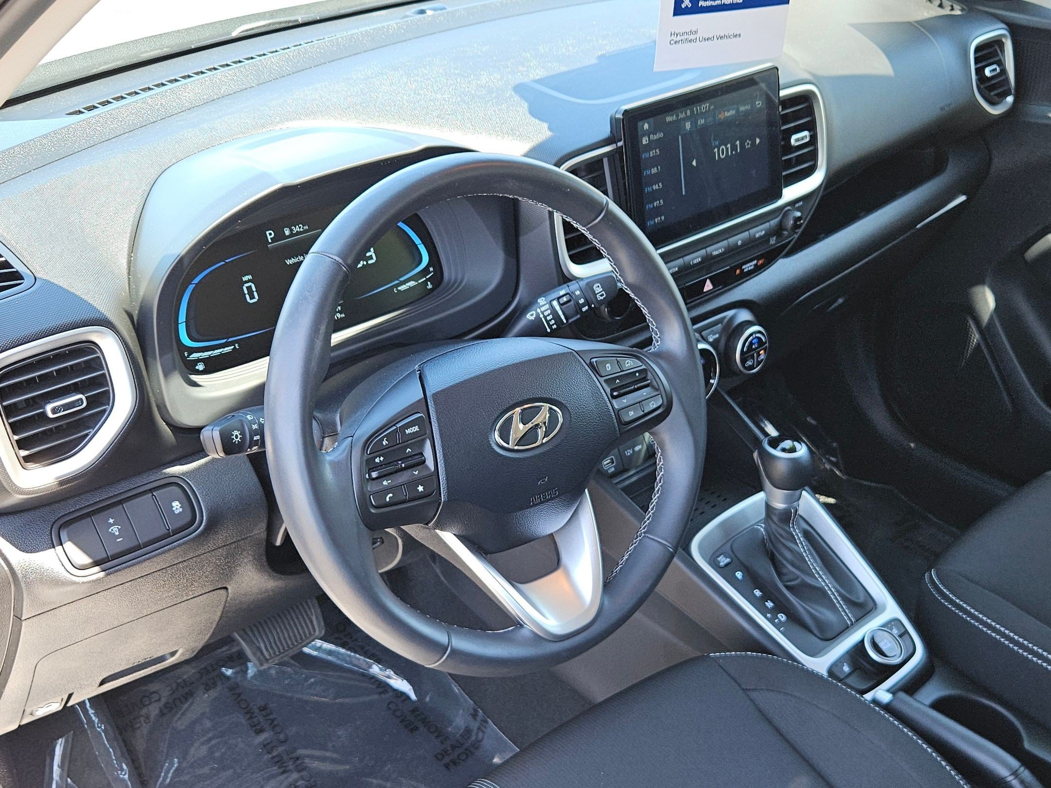 Certified 2026 Hyundai Venue SEL FWD image 13